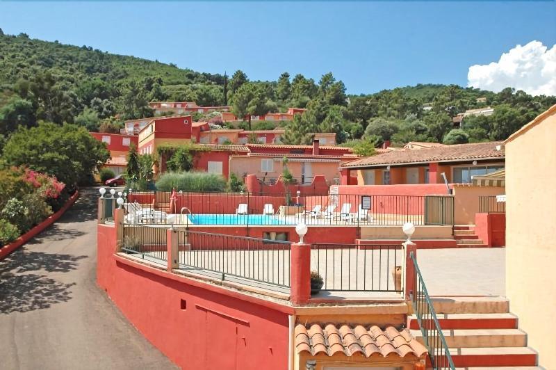 Hotel Residence San Pieru Tarcu Exterior foto