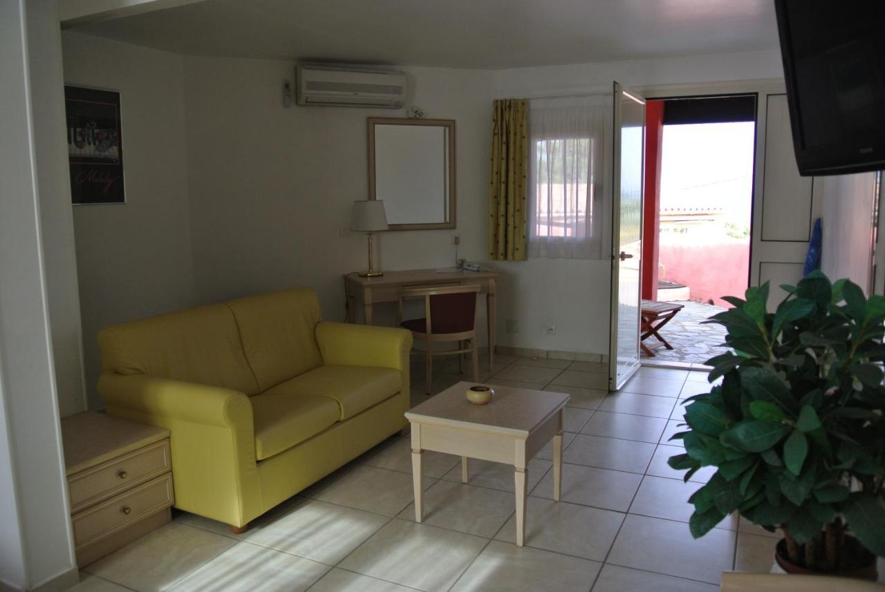 Hotel Residence San Pieru Tarcu Exterior foto